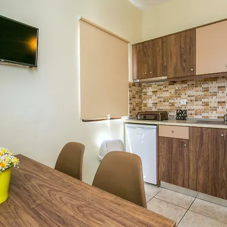 Evis Apartament